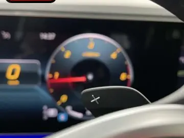 MERCEDES-BENZ GLE 300 d 4M AMG PANO MEMORY 360 KEYLE&hellip;