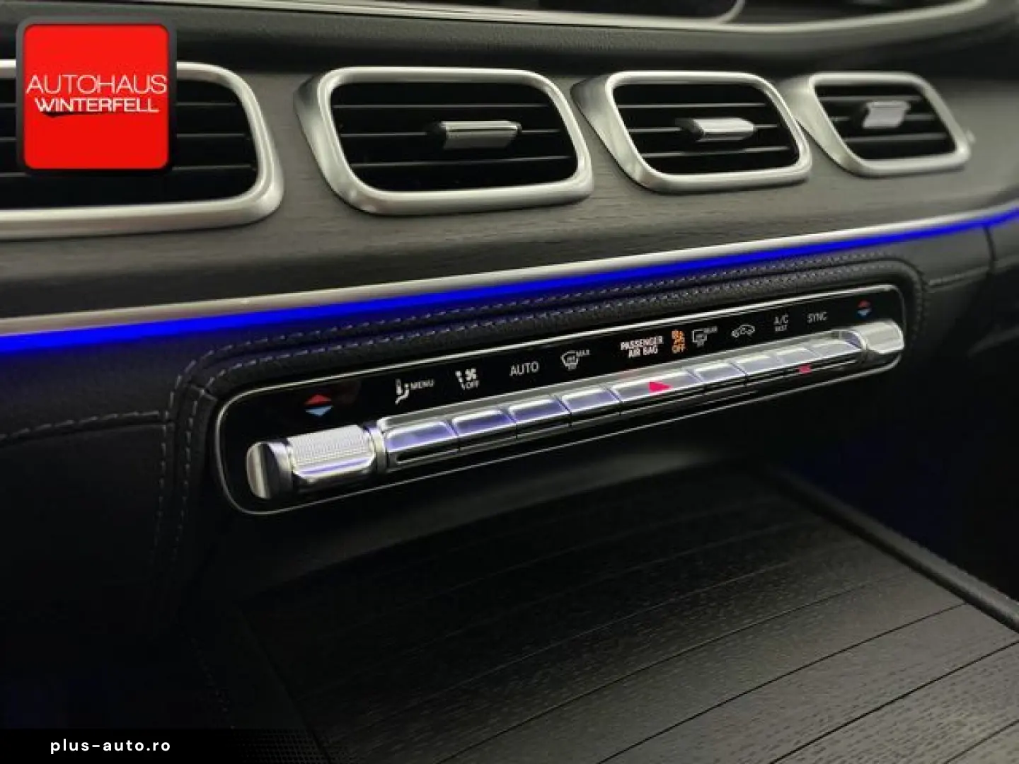 MERCEDES-BENZ GLE 300 d 4M AMG PANO MEMORY 360 KEYLE&hellip;