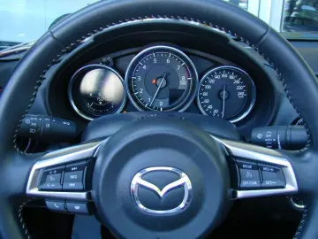 MAZDA MX-5 Skyactiv-G 132 Ad'vantage Navi Leder