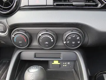 MAZDA MX-5 Prime-Line G-132 ACAA Klima VOLL-LED SHZ 16