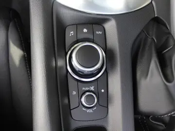 MAZDA MX-5 Prime-Line G-132 ACAA Klima VOLL-LED SHZ 16