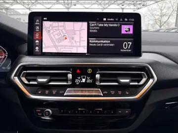 BMW X3 xDrive20d M Sport Tempomat Pano ParkAss DAB