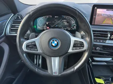 BMW X3 xDrive30e M Sport   Head-Up   Pano.Dach   Par