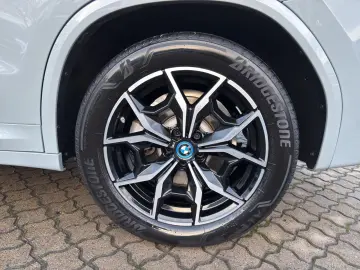 BMW X3 xDrive30e M Sport   Head-Up   Pano.Dach   Par