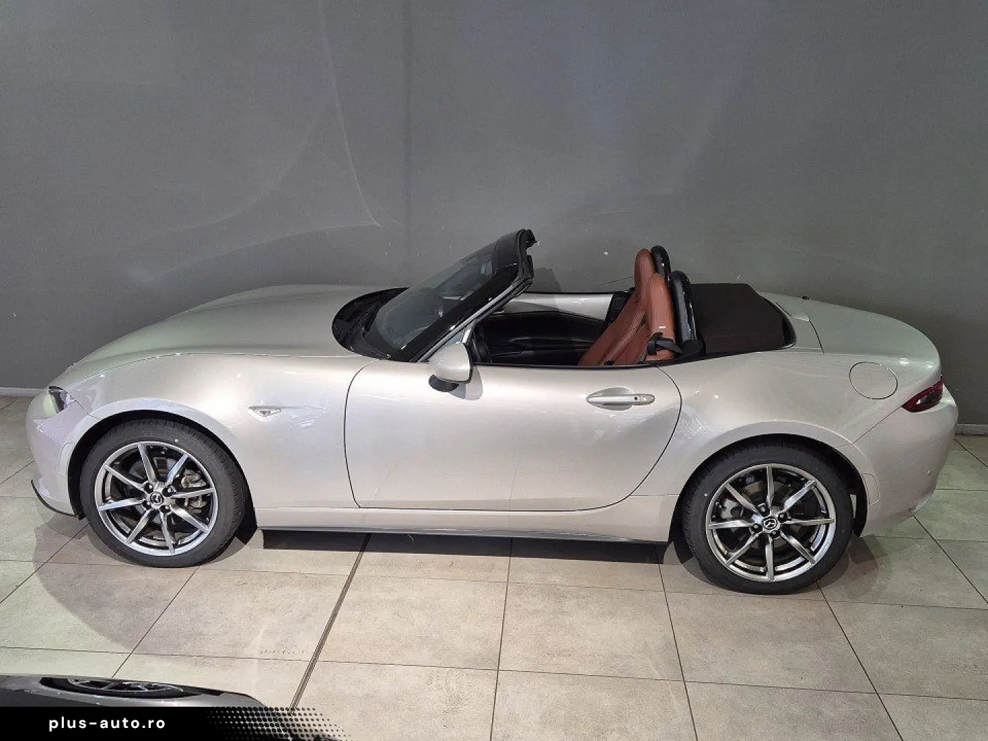 MAZDA MX-5 Kazari G-184 Leder Terracotta Matrix-LED Na