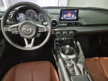 MAZDA MX-5 Kazari G-184 Leder Terracotta Matrix-LED Na