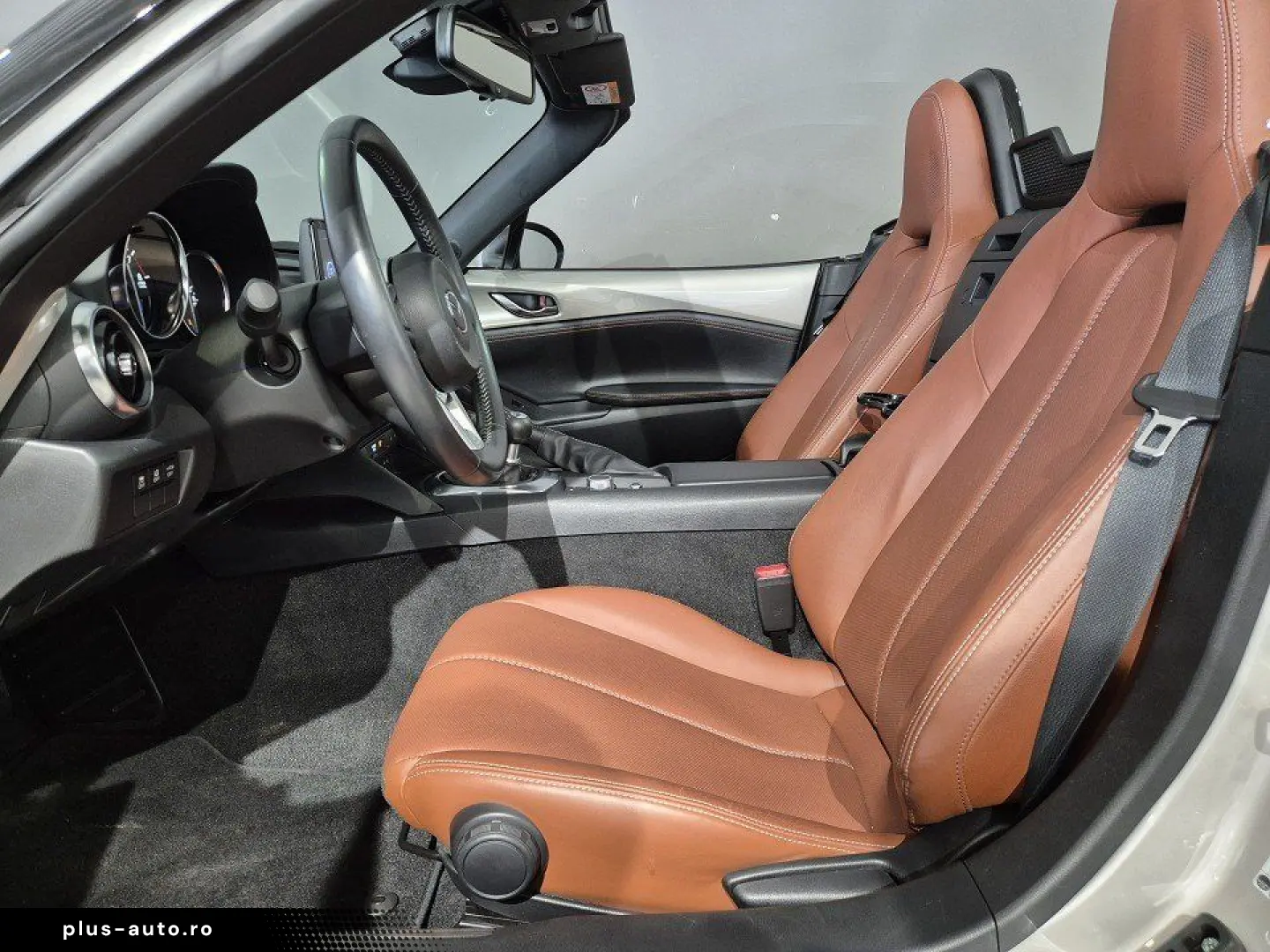 MAZDA MX-5 Kazari G-184 Leder Terracotta Matrix-LED Na