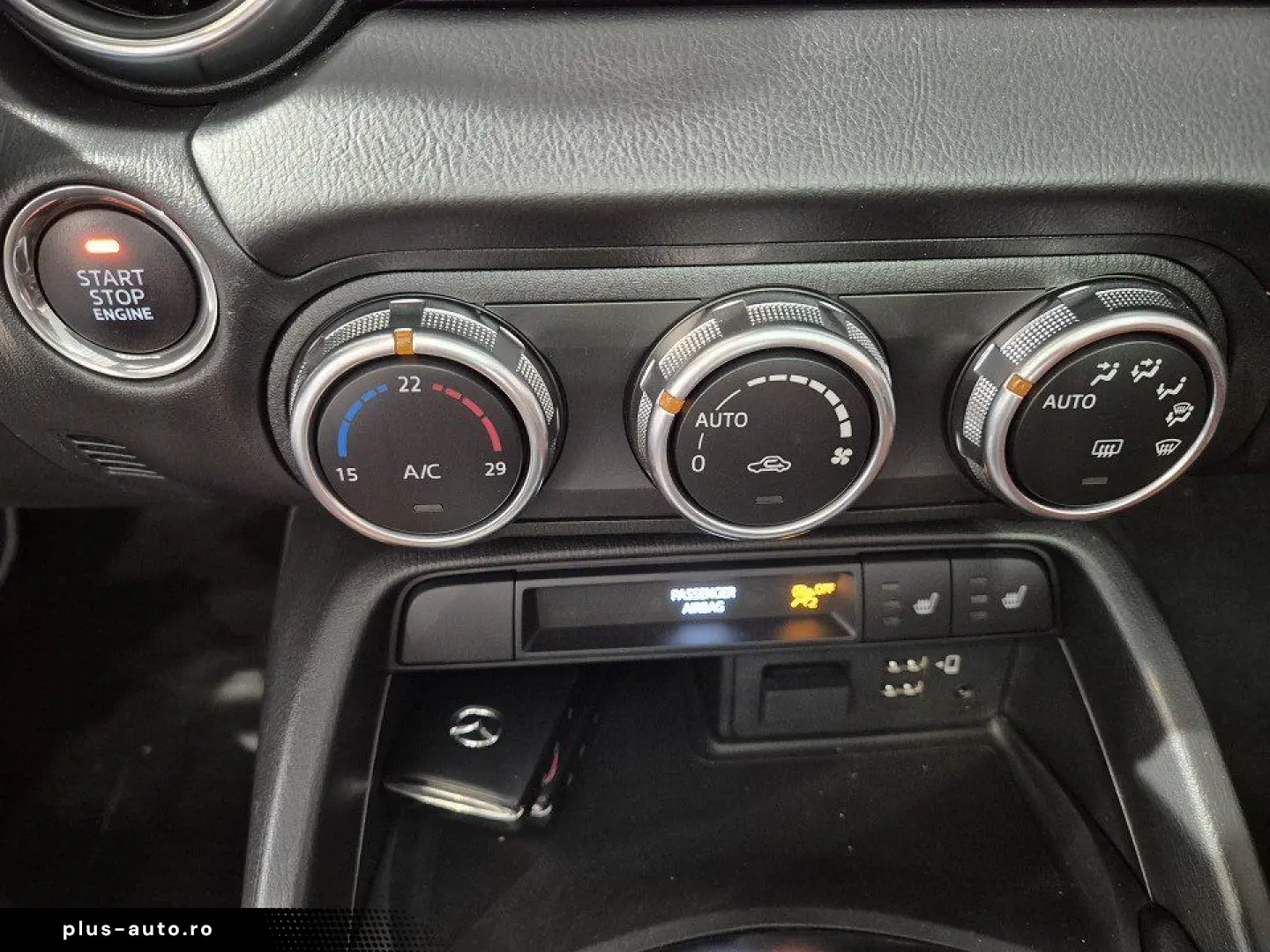 MAZDA MX-5 Kazari G-184 Leder Terracotta Matrix-LED Na