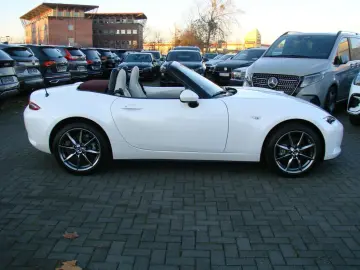 MAZDA MX-5 2.0 SKYACTIV-G 184 Ad'vantage Design Bose K