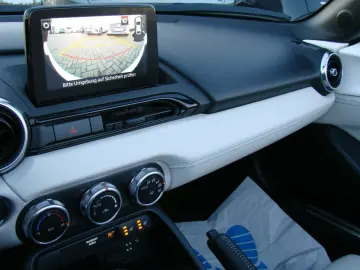 MAZDA MX-5 2.0 SKYACTIV-G 184 Ad'vantage Design Bose K