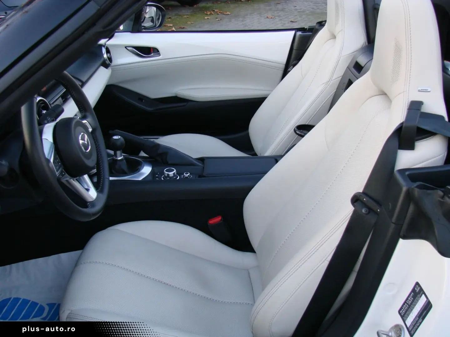 MAZDA MX-5 2.0 SKYACTIV-G 184 Ad'vantage Design Bose K