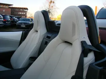 MAZDA MX-5 2.0 SKYACTIV-G 184 Ad'vantage Design Bose K