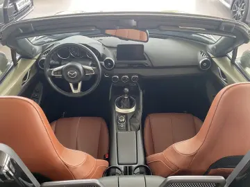 MAZDA MX-5 2.0 Kazari 184 LEDER NAVI BOSE MATRIX