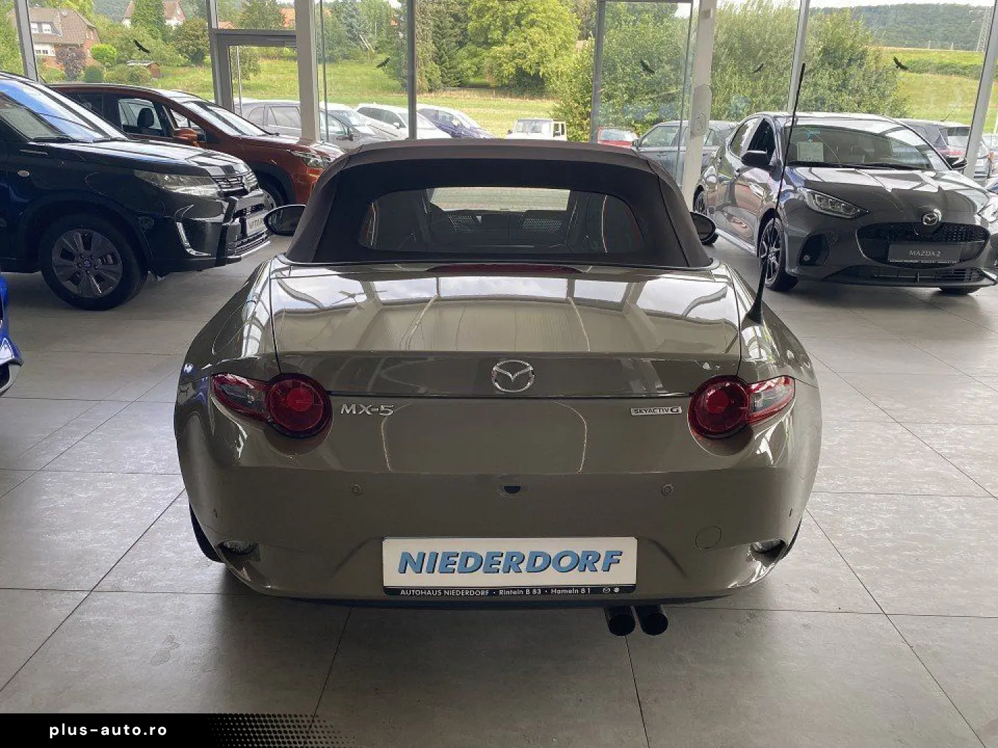 MAZDA MX-5 2.0 Kazari 184 LEDER NAVI BOSE MATRIX