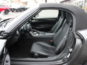 MAZDA MX-5 Exclusive-Line LEDER NAVI LED KAMERA BOSE