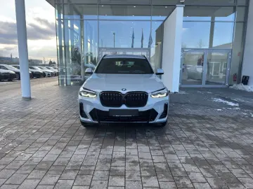 BMW X3 xDrive30e M Sport ACC AHK Komfortzugang HUD