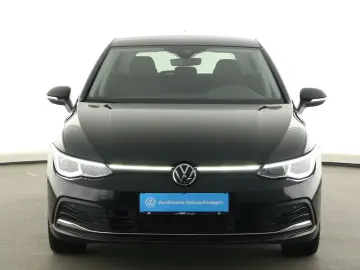 VW Golf VIII 2.0 TSI 4Motion DSG Style  LED Navi Pa