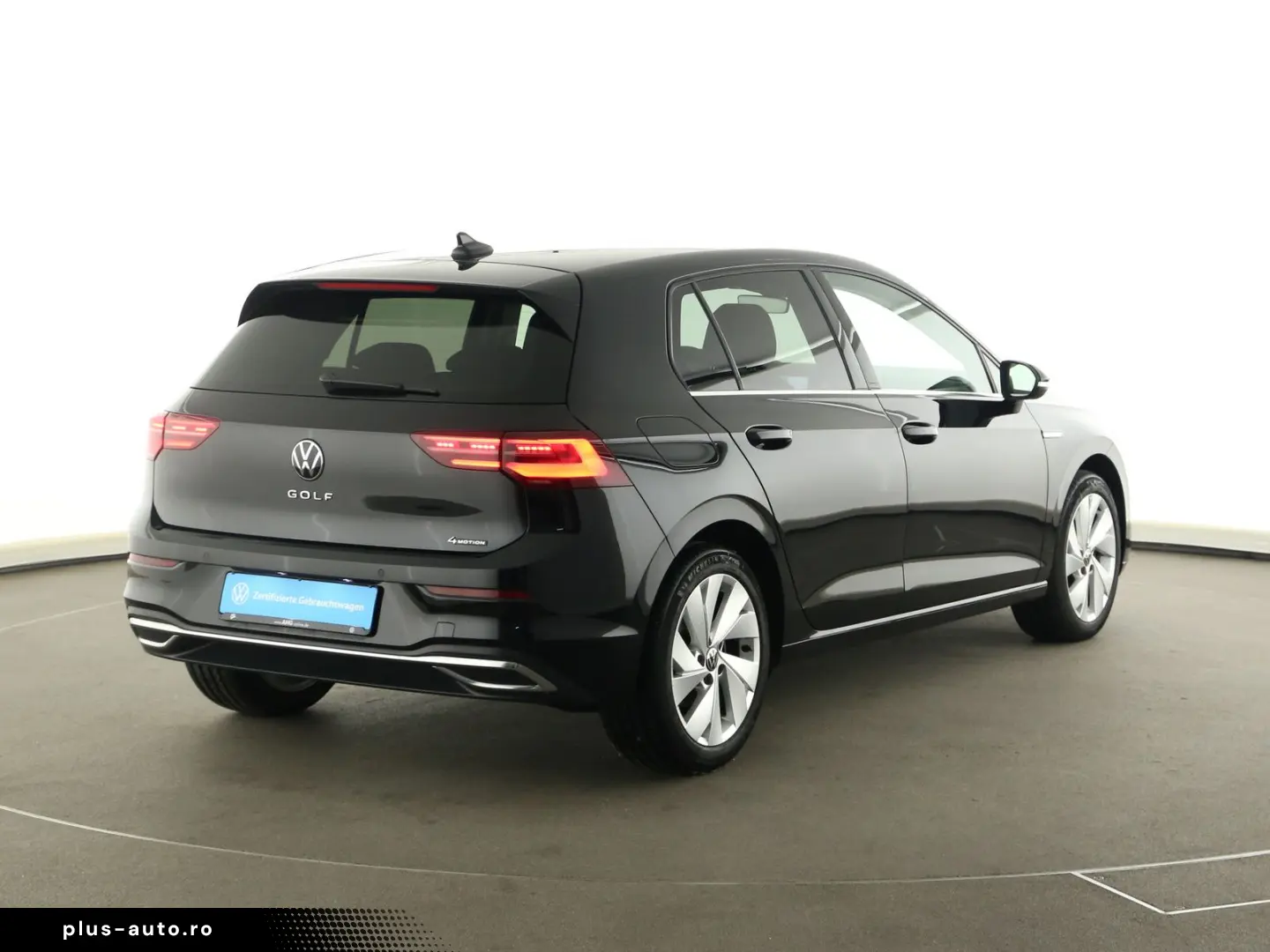 VW Golf VIII 2.0 TSI 4Motion DSG Style  LED Navi Pa