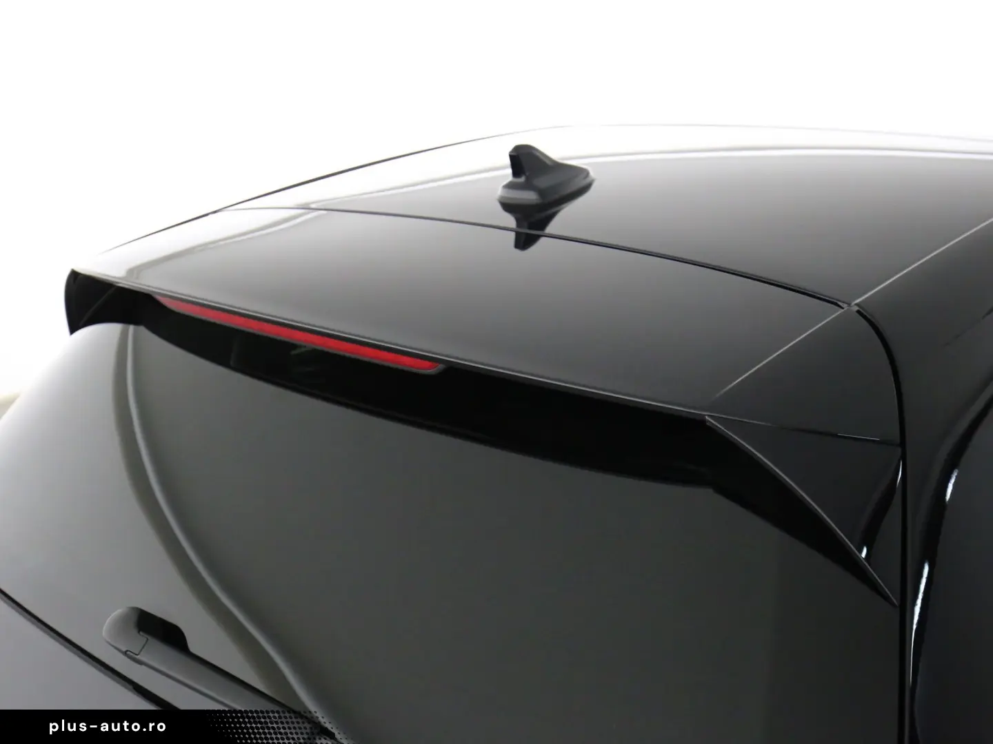 VW Golf VIII 2.0 TSI 4Motion DSG Style  LED Navi Pa