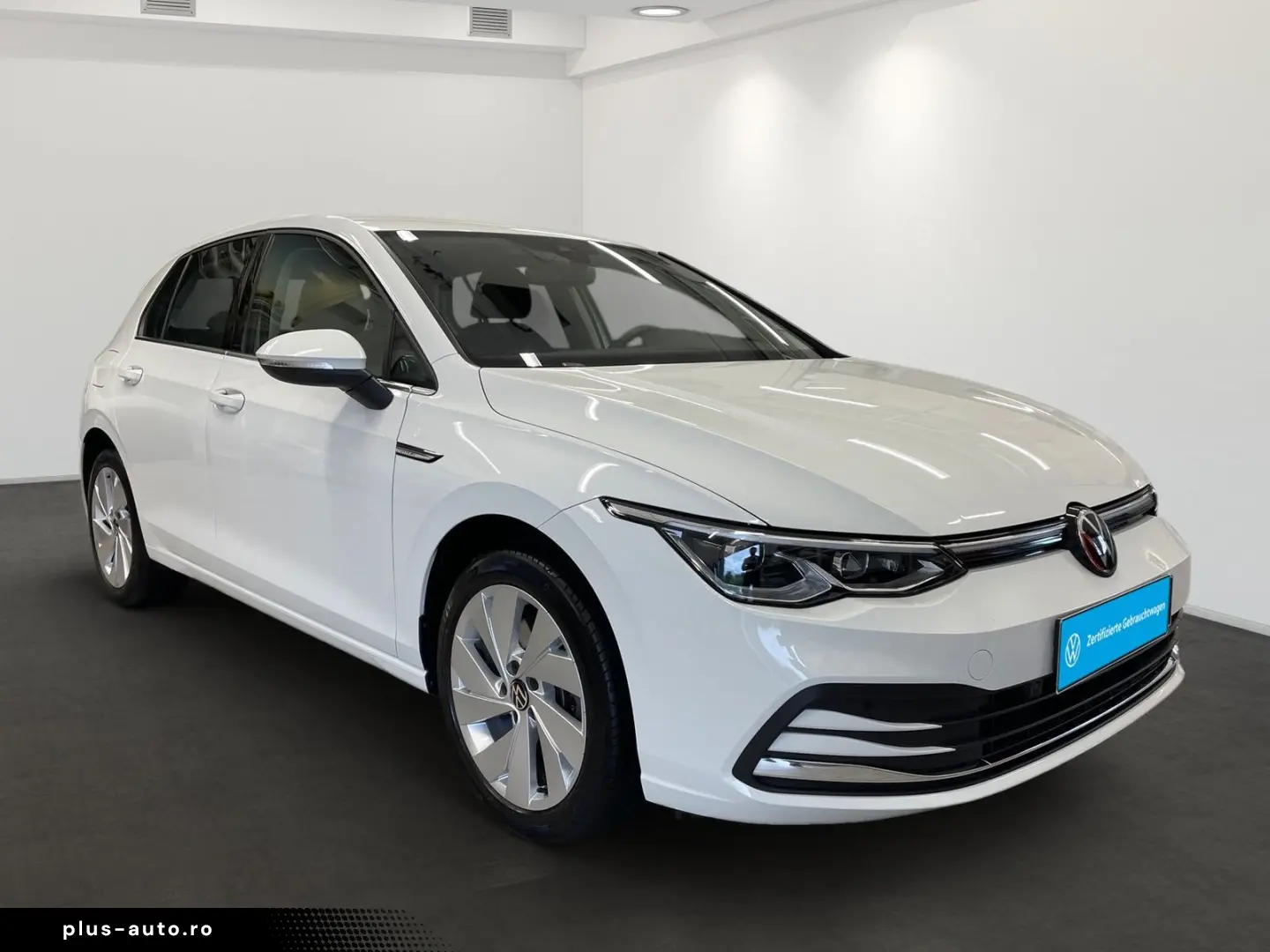 VW Golf VIII 2.0 TSI 4M Style  LED KAMERA NAVI SITZ