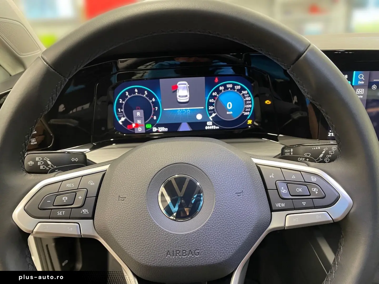 VW Golf VIII 2.0 TSI 4M Style  LED KAMERA NAVI SITZ