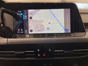 VW Golf VIII 2.0 TSI 4M Style  LED KAMERA NAVI SITZ