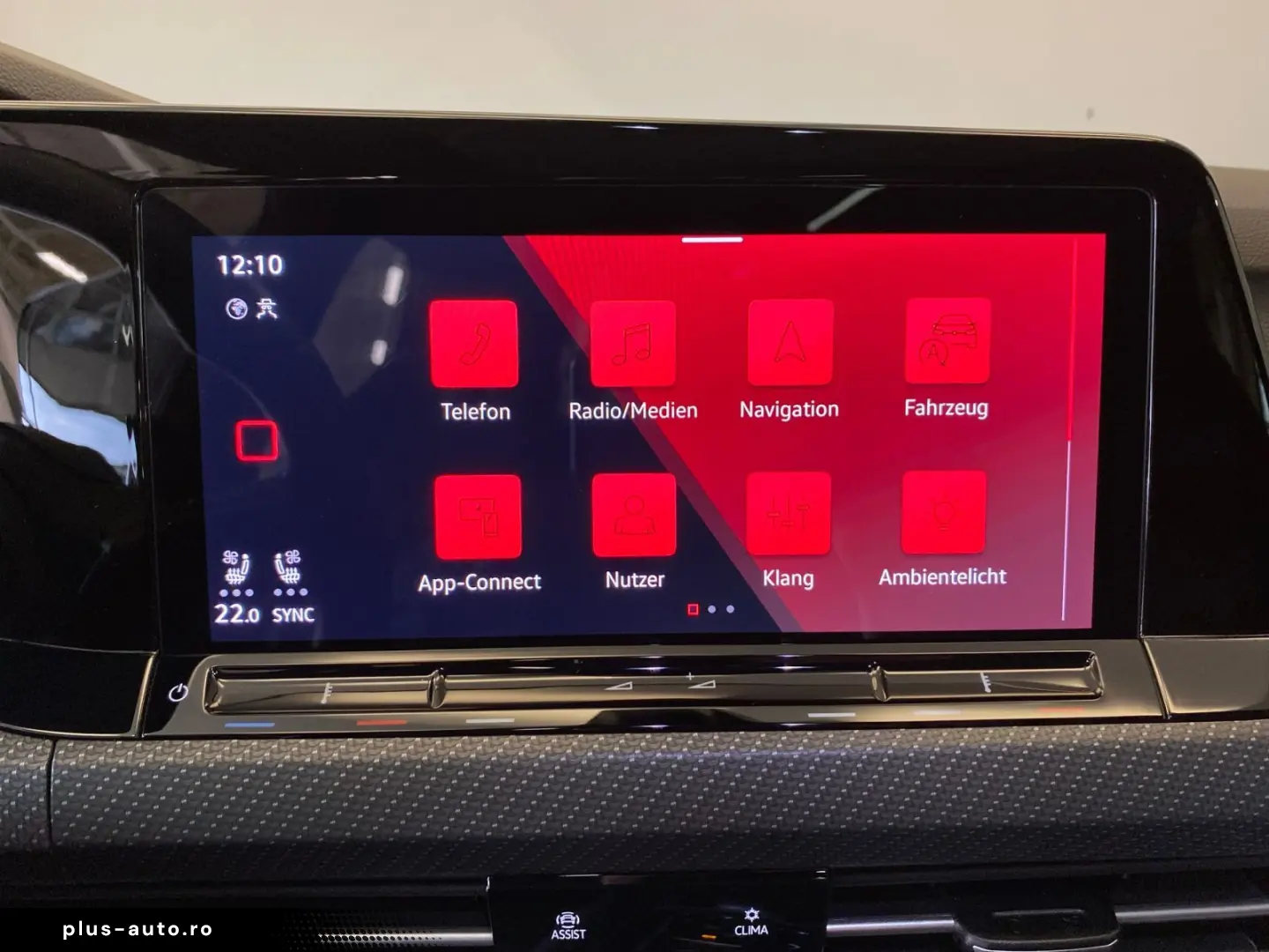 VW Golf VIII Variant  R  4M  Black Style AHK DCC IQ