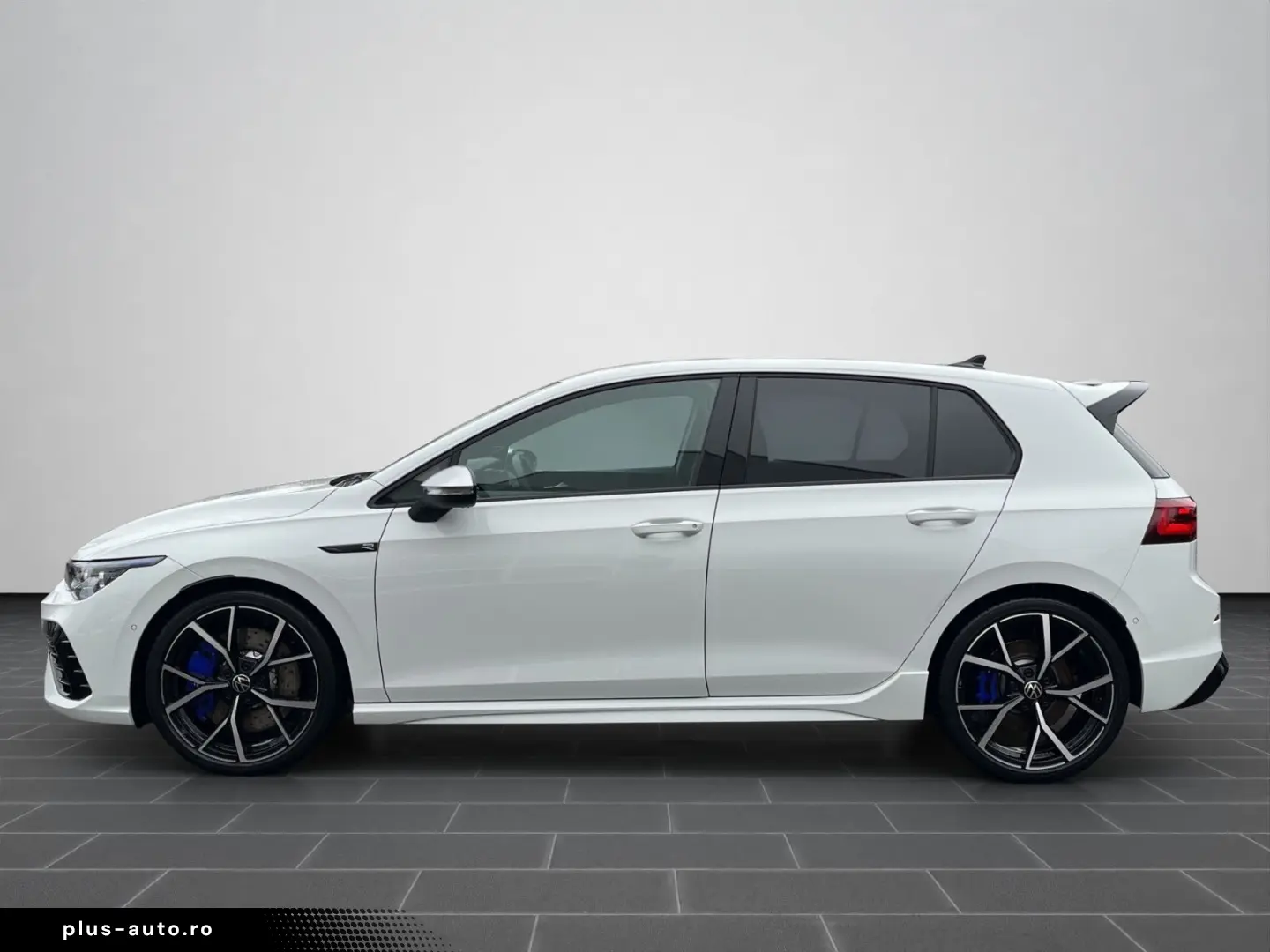VW Golf VIII R 2.0 TSI  DSG  4MOTION   V-MAX   PERF
