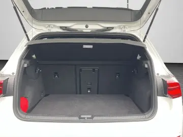 VW Golf VIII R 2.0 TSI  DSG  4MOTION   V-MAX   PERF