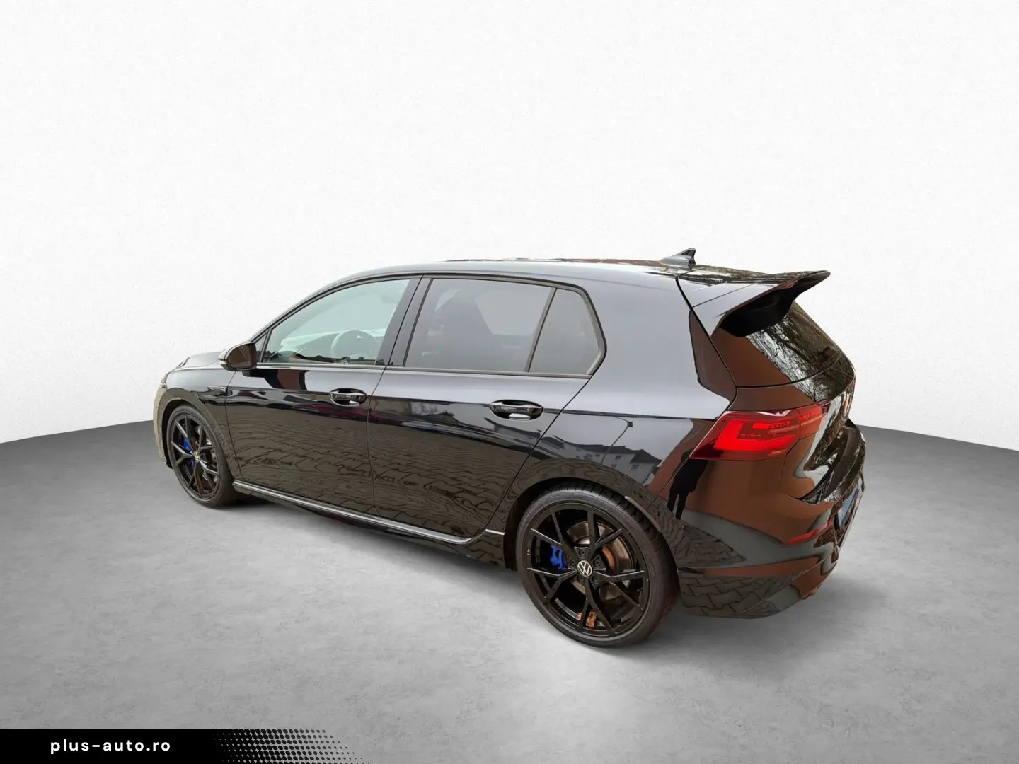 VW Golf VIII R 2.0 TSI 4MOTION 7-DSG AKP PANO HARMA