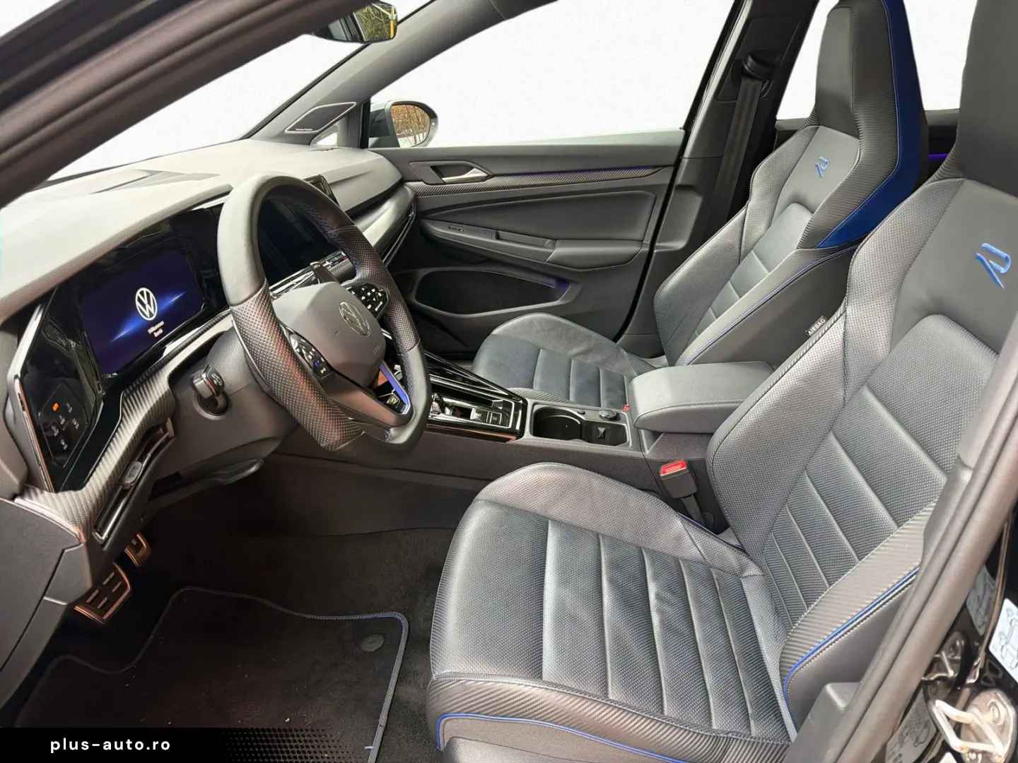 VW Golf VIII R 2.0 TSI 4MOTION 7-DSG AKP PANO HARMA