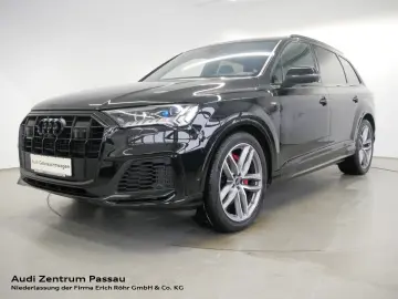 AUDI Q7 55 TFSI quattro