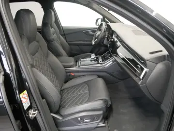 AUDI Q7 55 TFSI quattro