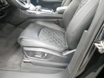 AUDI Q7 55 TFSI quattro
