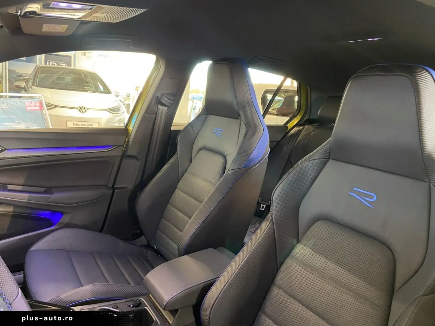 VW Golf VIII R333 Limited Edition 332 333  AKRA LED