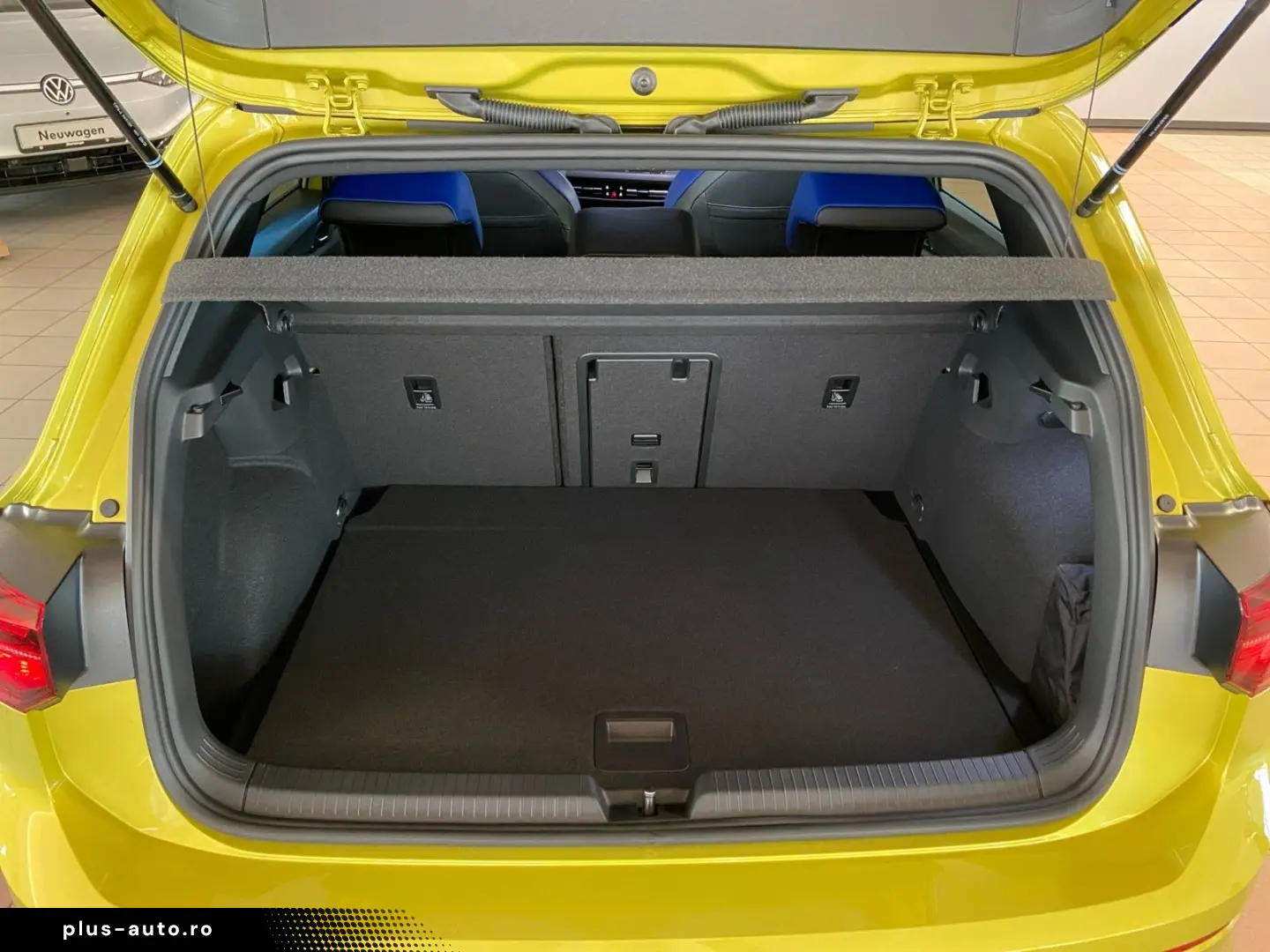 VW Golf VIII R333 Limited Edition 332 333  AKRA LED