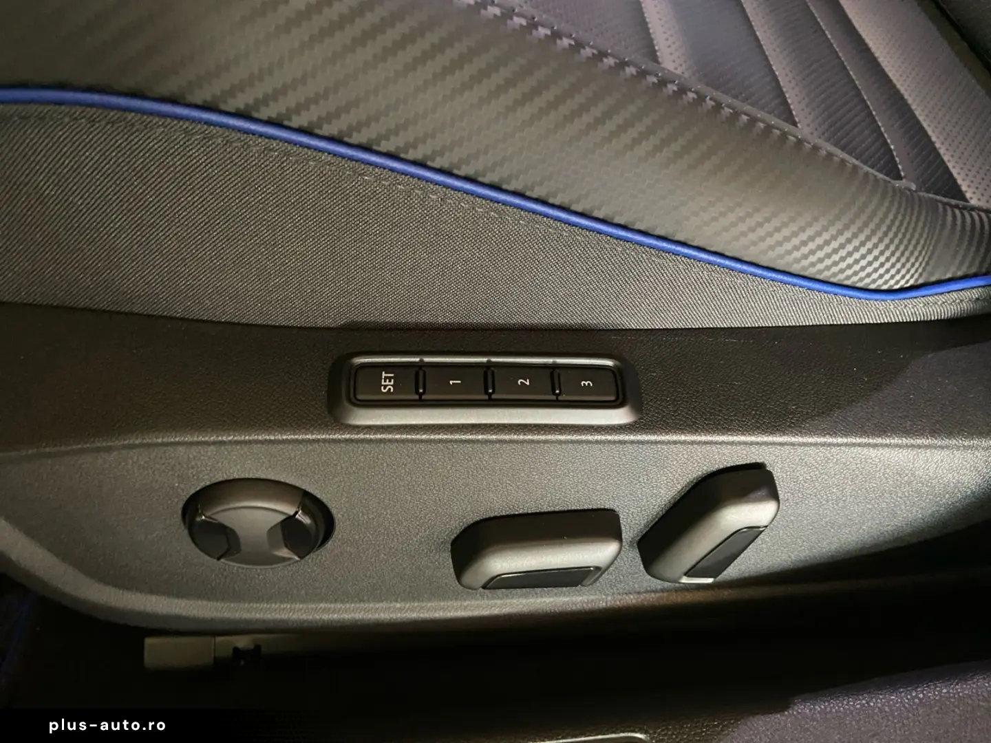 VW Golf VIII R333 Limited Edition 332 333  AKRA LED
