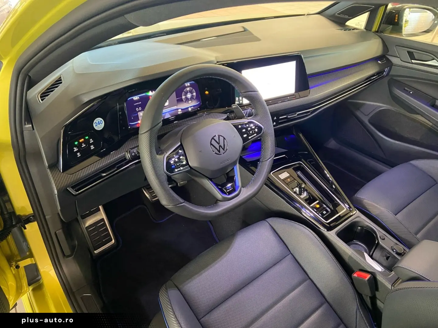 VW Golf VIII R333 Limited Edition 332 333  AKRA LED