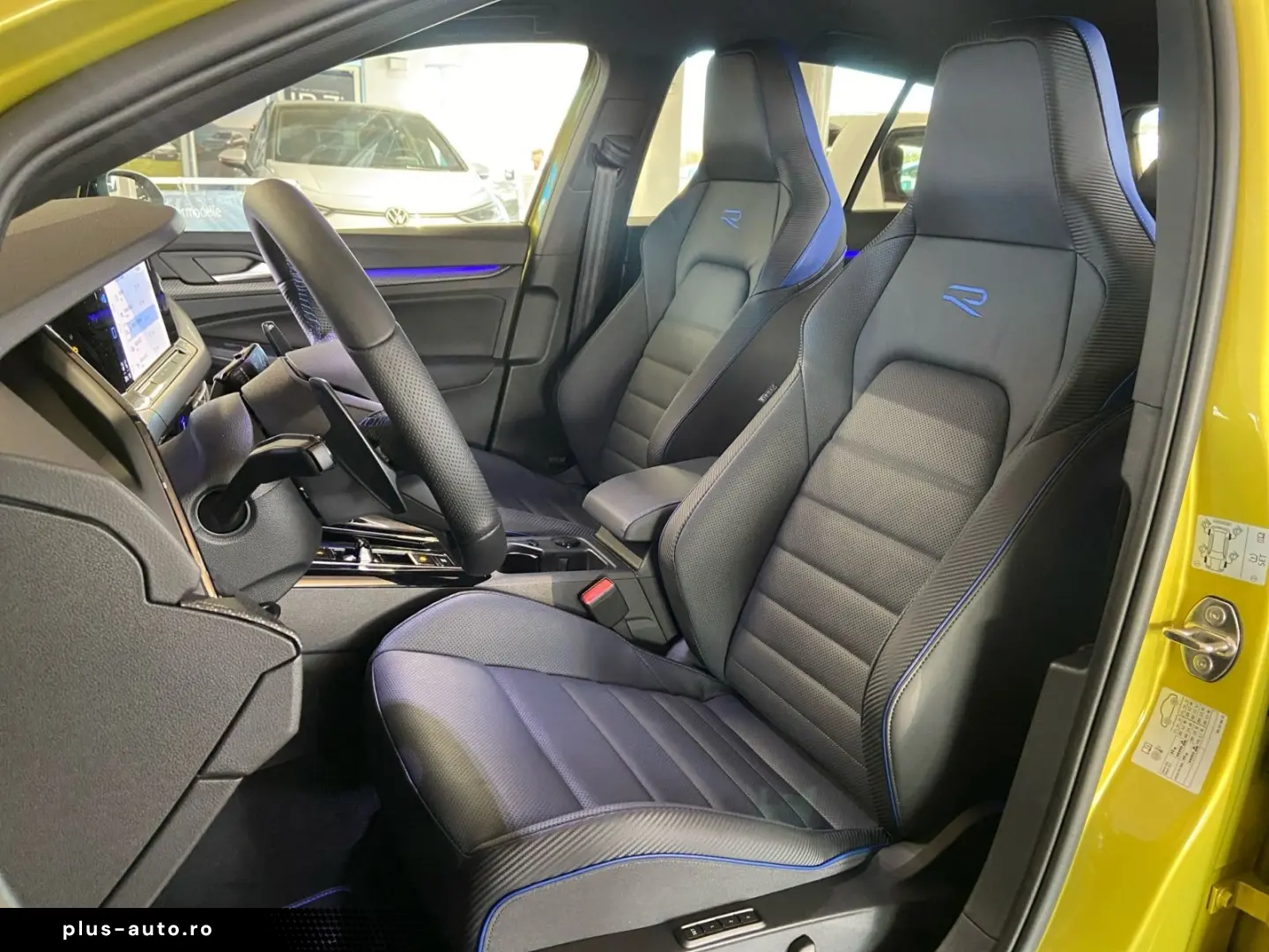 VW Golf VIII R333 Limited Edition 332 333  AKRA LED