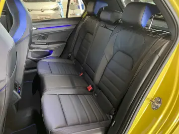 VW Golf VIII R333 Limited Edition 332 333  AKRA LED