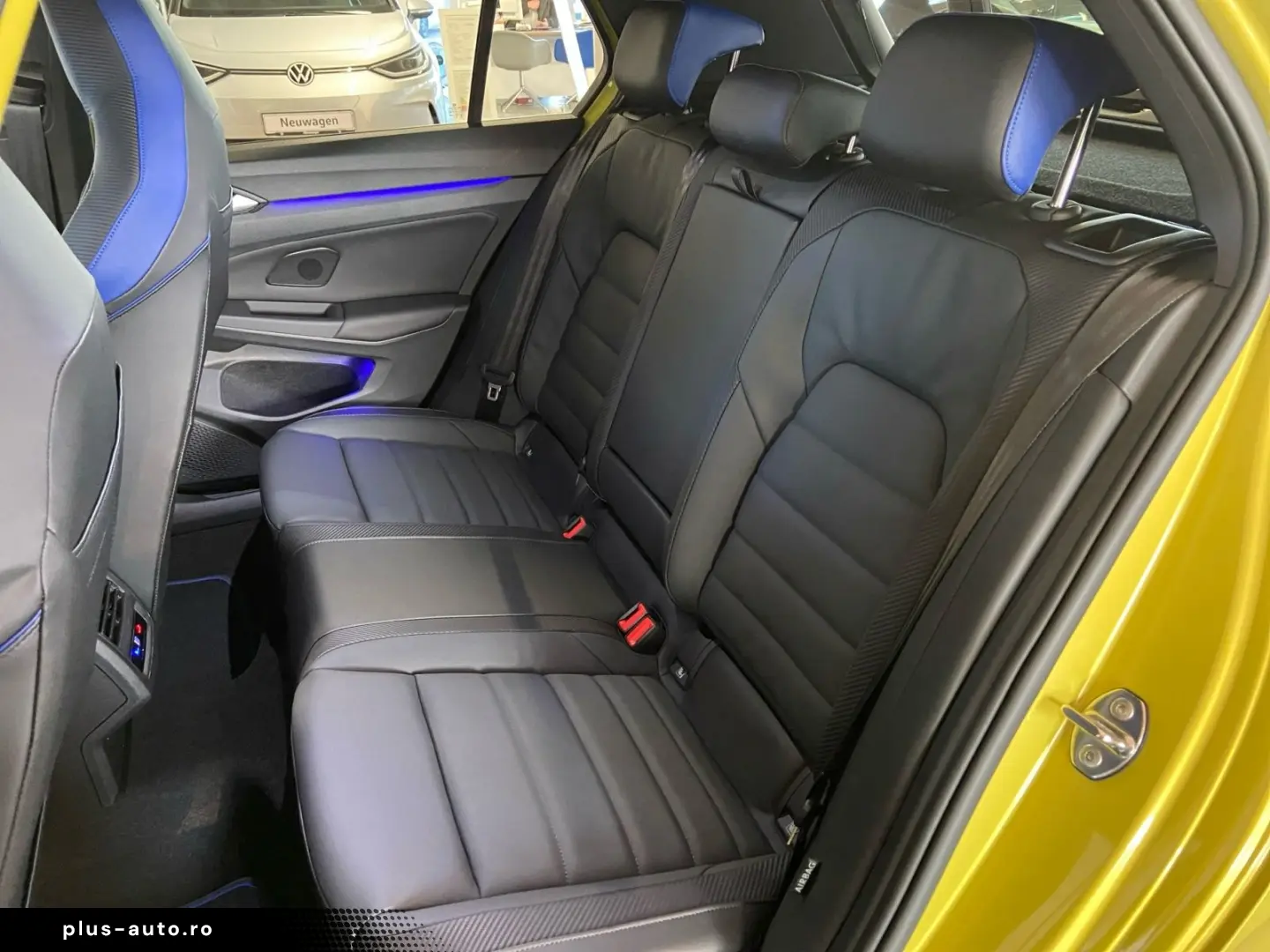 VW Golf VIII R333 Limited Edition 332 333  AKRA LED