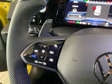 VW Golf VIII R333 Limited Edition 332 333  AKRA LED