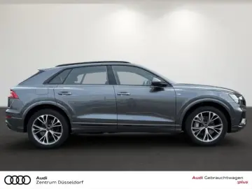 AUDI Q8 55 TFSI quattro S-LINE ACC HD MATRIX 360 HEAD