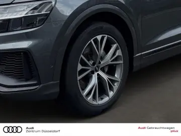 AUDI Q8 55 TFSI quattro S-LINE ACC HD MATRIX 360 HEAD