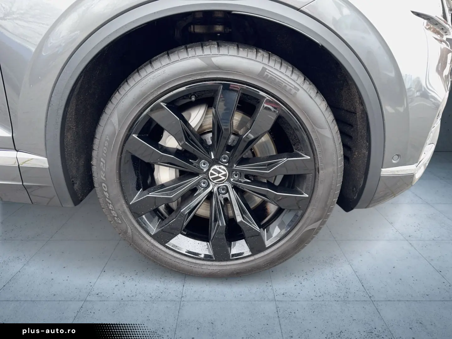 VW Touareg Atmosphere eHybrid AHK Pano Matrix Luft