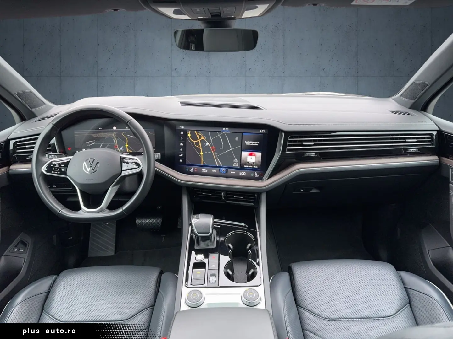 VW Touareg Atmosphere eHybrid AHK Pano Matrix Luft