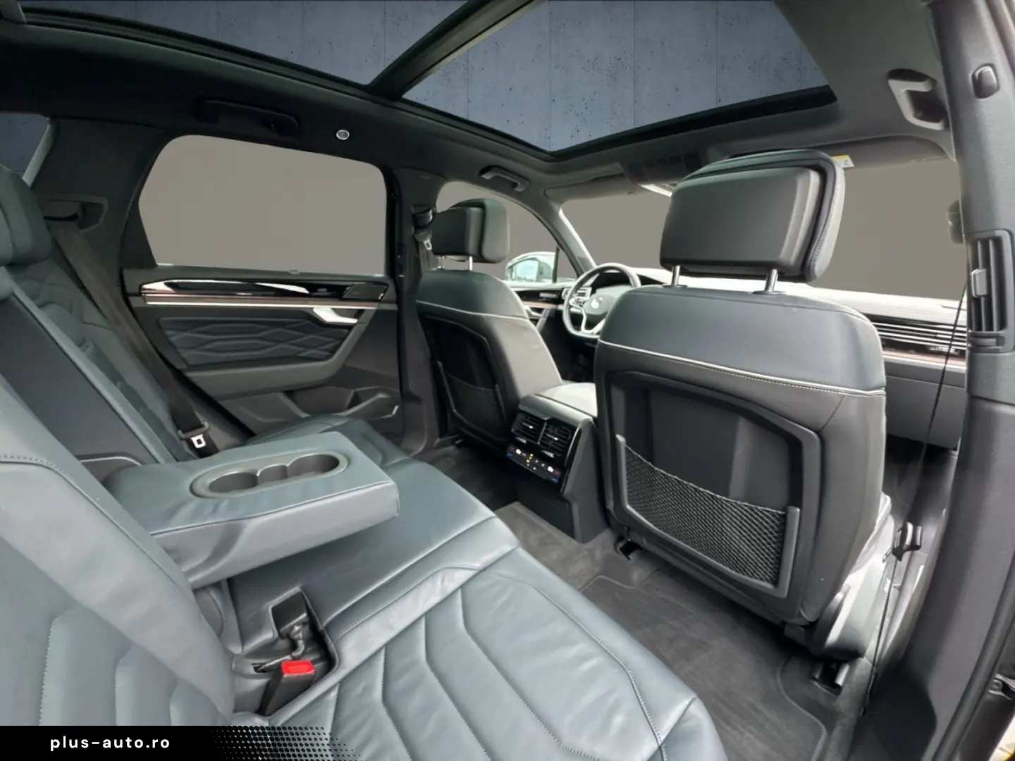 VW Touareg Atmosphere eHybrid AHK Pano Matrix Luft