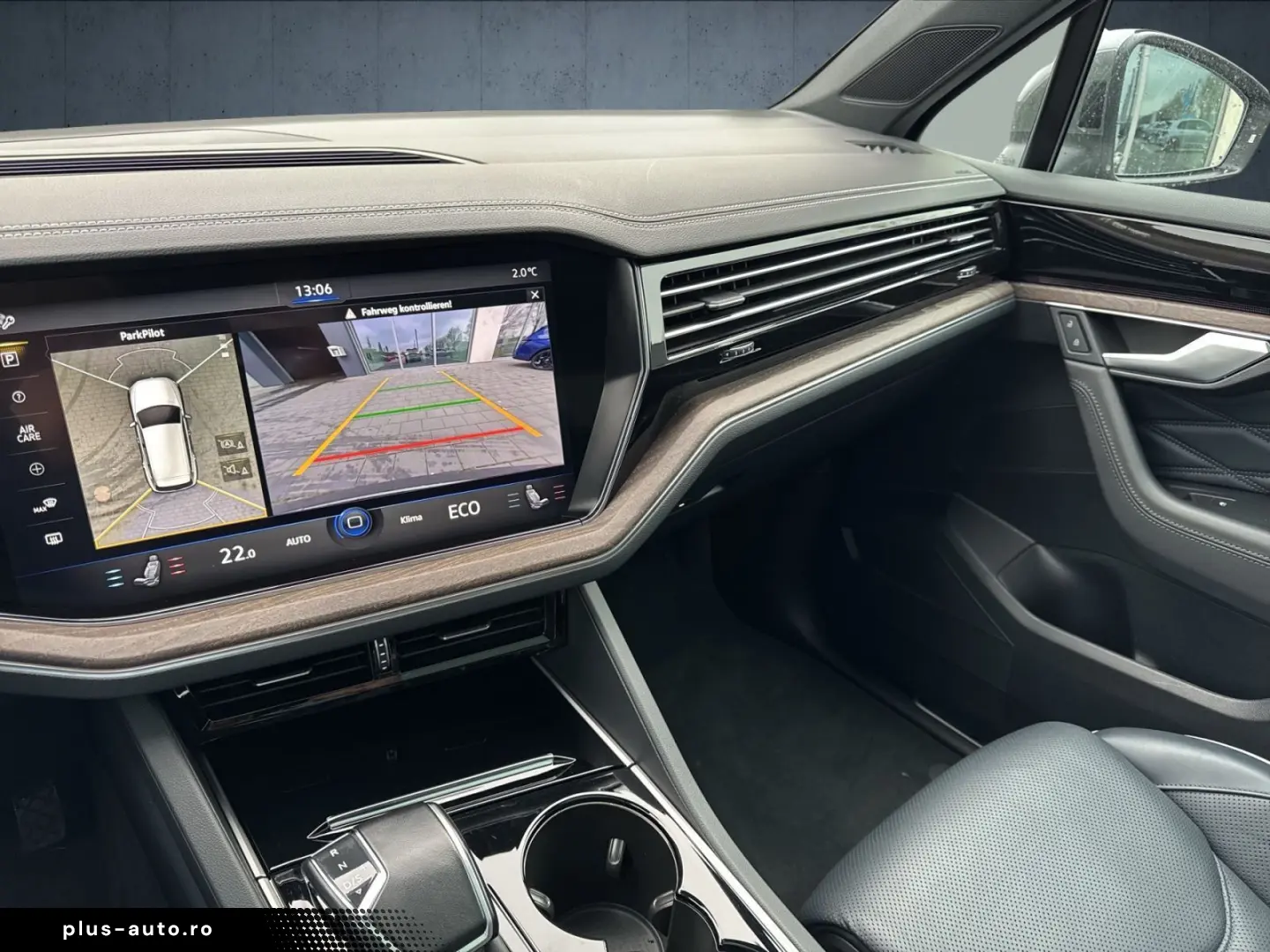 VW Touareg Atmosphere eHybrid AHK Pano Matrix Luft