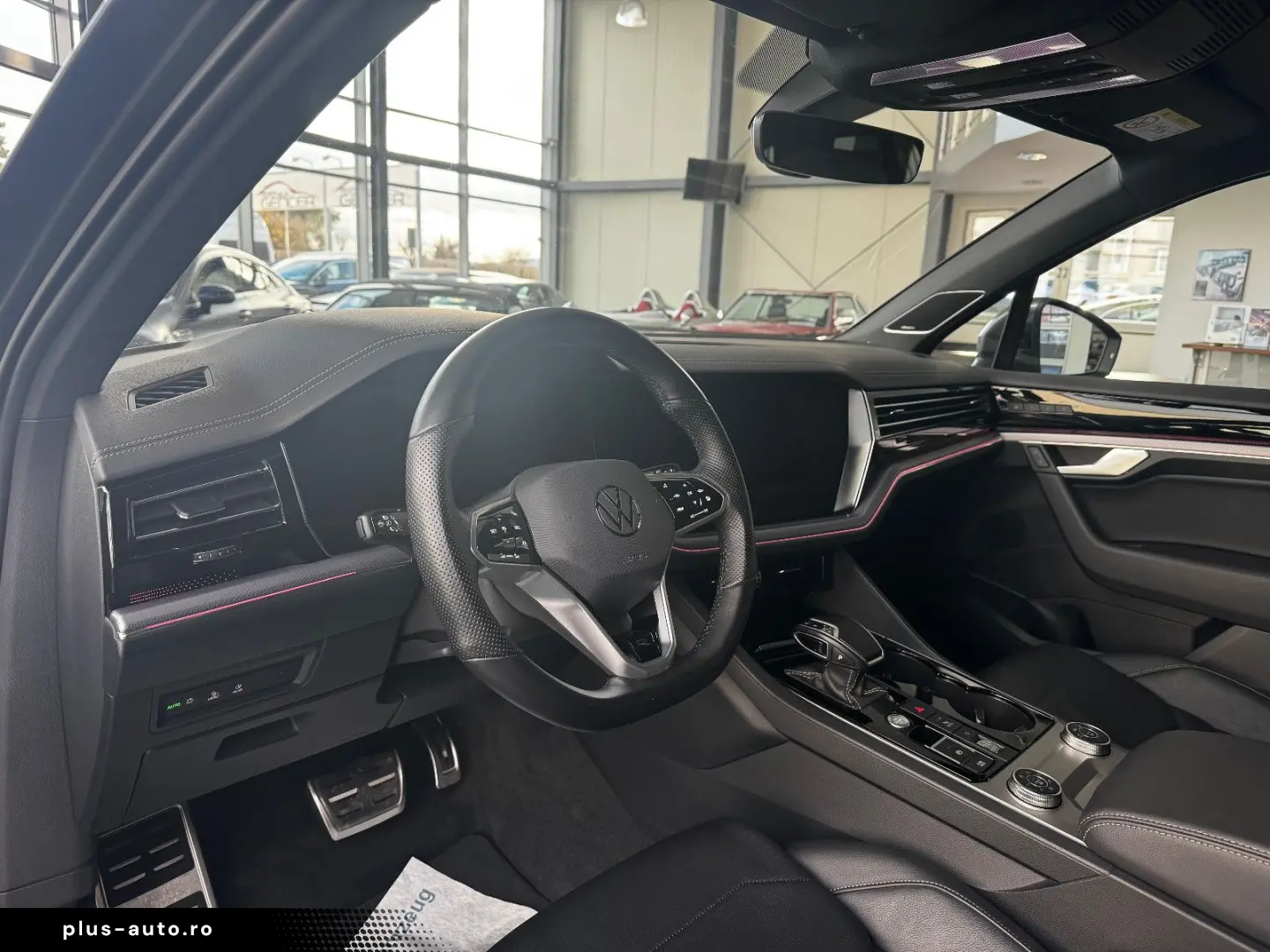 VW Touareg R-Line 4Motion 3.0 TSI Pano LED Head-Up