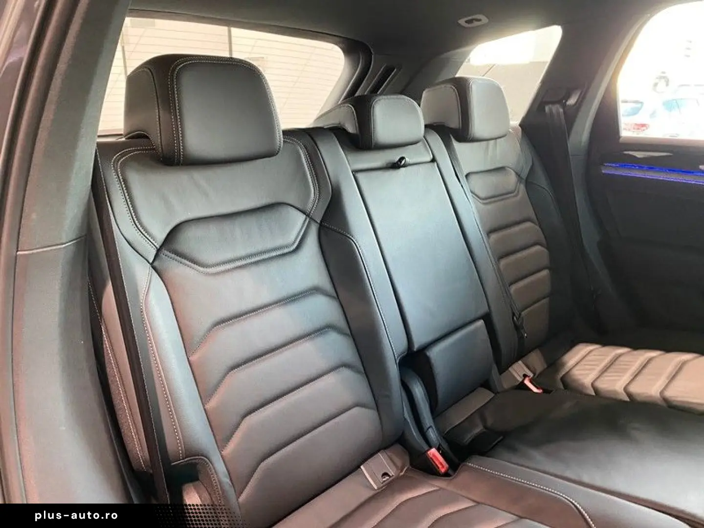 VW Touareg 3.0 TDI R-Line Memory Sthz Luftf ACC AHK